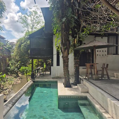 Hotel The Paica Denpasar Zewnętrze zdjęcie