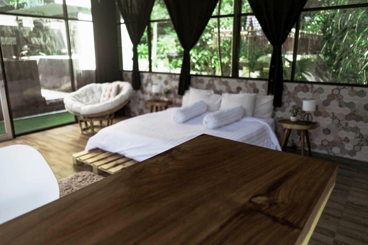Hotel The Paica Denpasar Zewnętrze zdjęcie